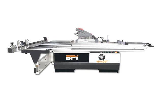 Automatic Sliding Table Saw